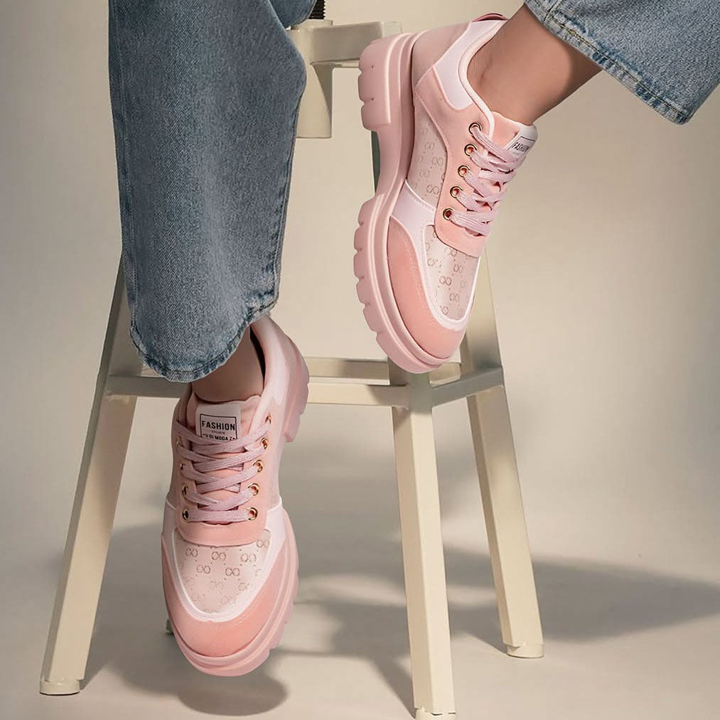 Step into Style with LEMIS.pk – Your Ultimate Destination for Trendy Handbags & Footwear (50% Off Sale!)