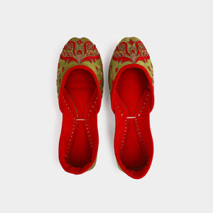 Traditional Indian-inspired green and red embroidered footwear from LK-000004 series