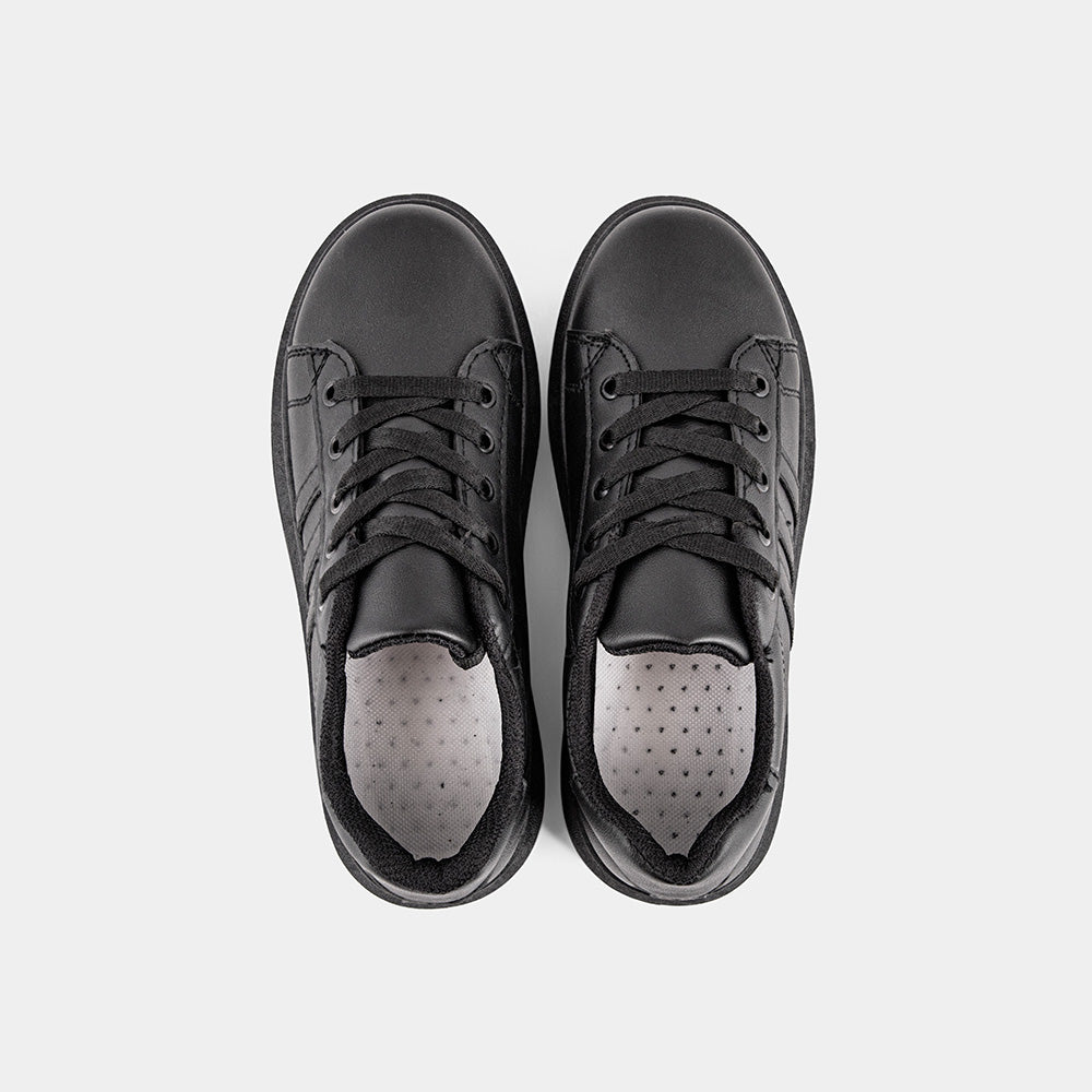 Black Lemis sneakers featuring a sleek design and cushioned sole, perfect for casual wear and everyday activities.